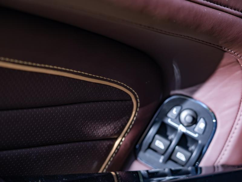 Aston Martin Timeless by Louyet | DB9