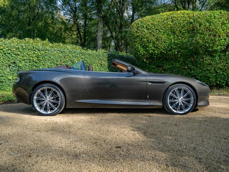 Aston Martin Timeless by Louyet | DB9