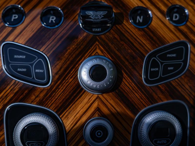 Aston Martin Timeless by Louyet | DB9
