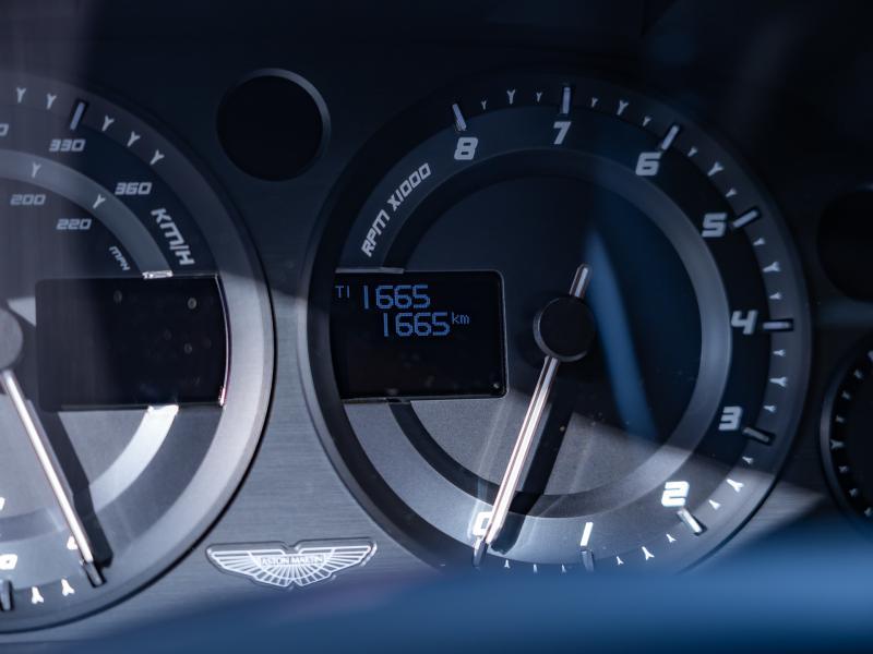 Aston Martin Timeless by Louyet | DB9