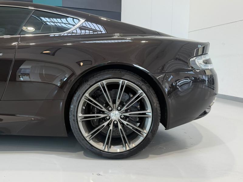 Aston Martin Timeless by Louyet | Virage