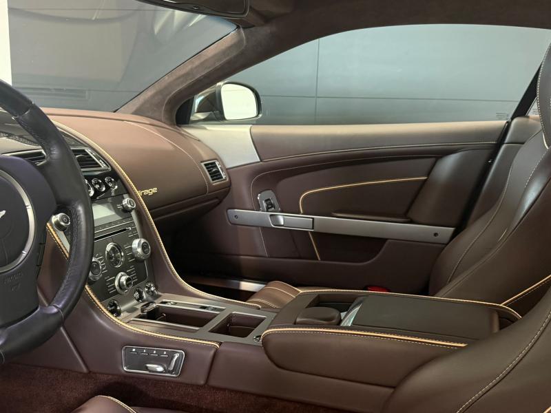 Aston Martin Timeless by Louyet | Virage