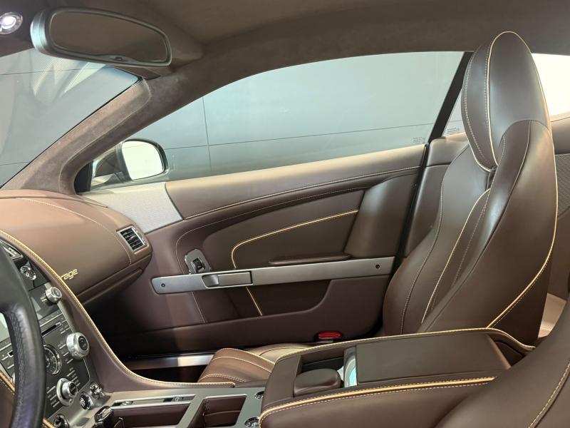Aston Martin Timeless by Louyet | Virage