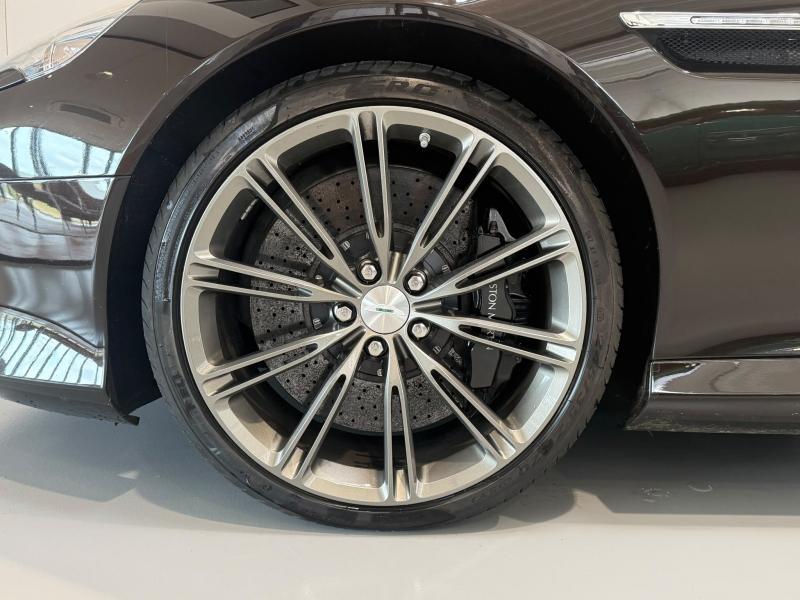 Aston Martin Timeless by Louyet | Virage