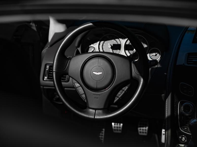 Aston Martin Timeless by Louyet | V12 Vantage
