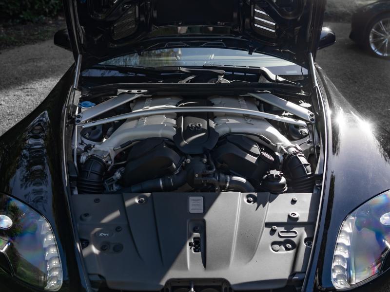 Aston Martin Timeless by Louyet | V12 Vantage