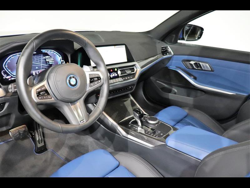 Image représentant la voiture : BMW Serie 3 330 BREAK