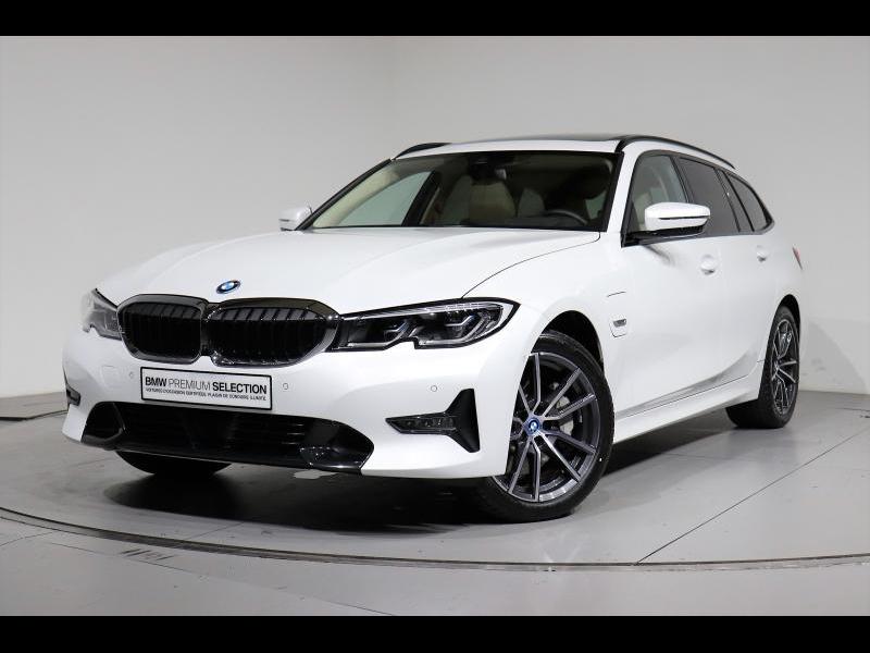 Image représentant la voiture : BMW Serie 3 330 BREAK