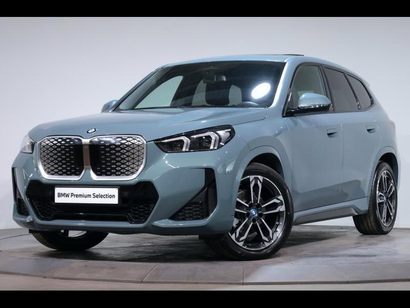 Image représentant la voiture : BMW iX1 SUV