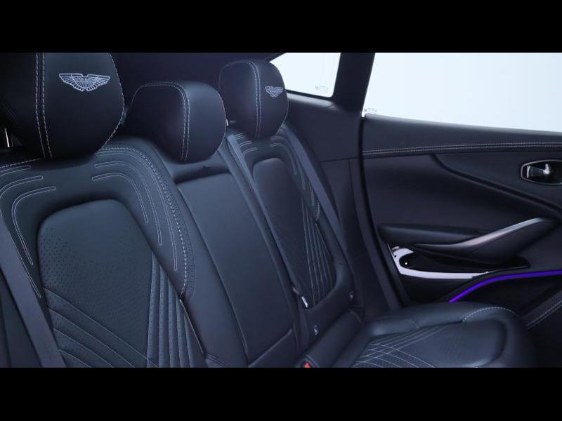 Aston Martin Timeless by Louyet | DBX