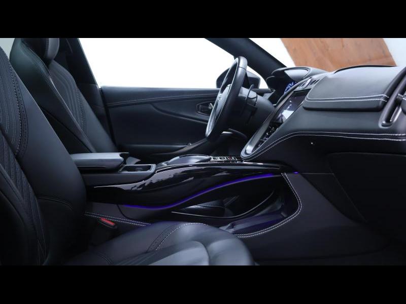 Aston Martin Timeless by Louyet | DBX
