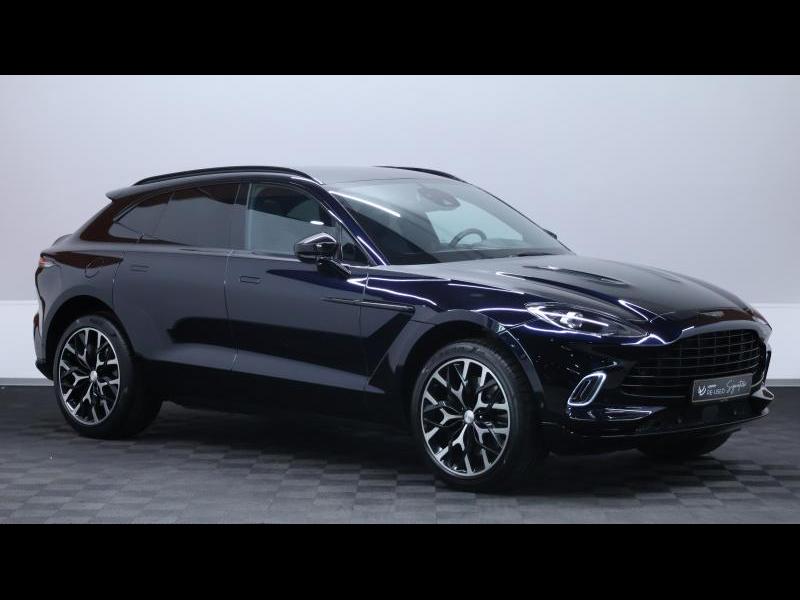 Aston Martin Timeless by Louyet | DBX