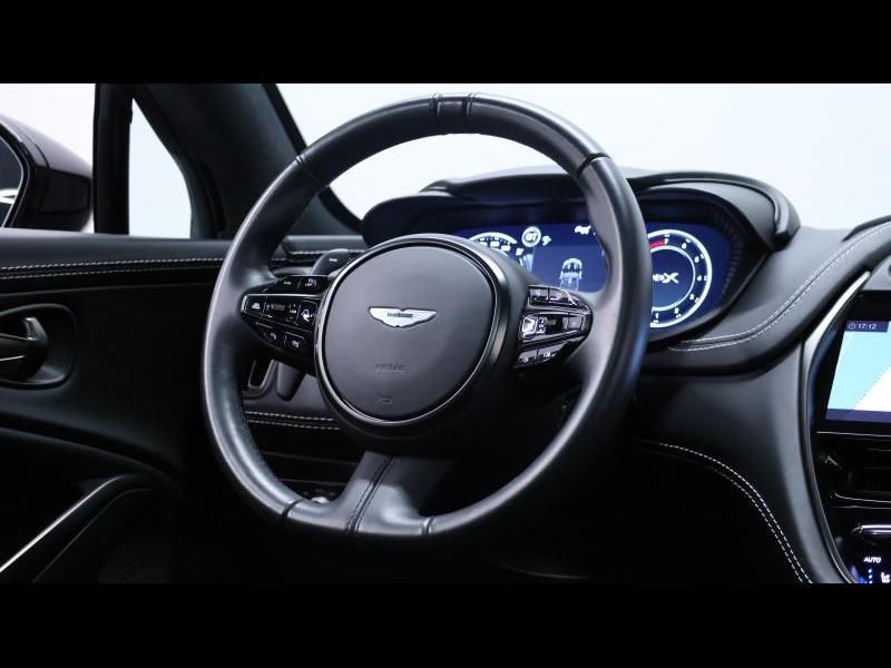 Aston Martin Timeless by Louyet | DBX