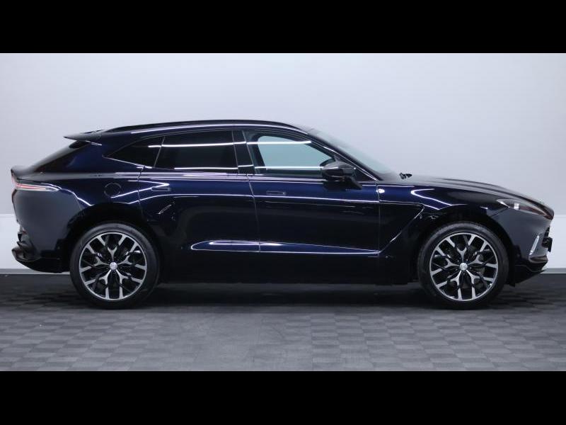 Aston Martin Timeless by Louyet | DBX