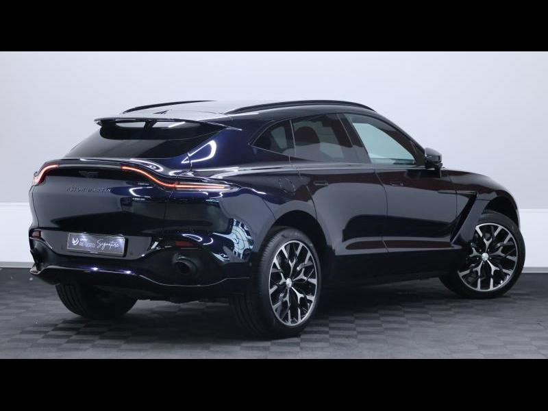Aston Martin Timeless by Louyet | DBX