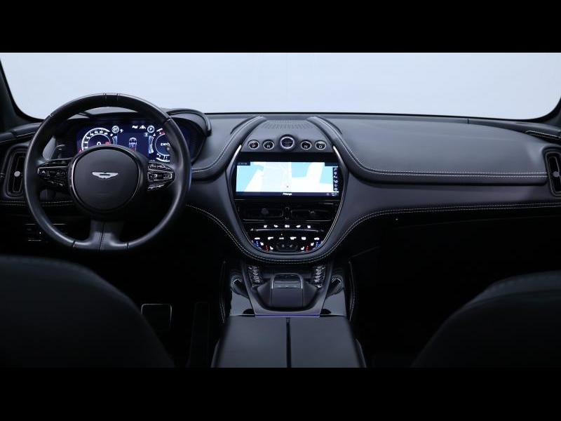 Aston Martin Timeless by Louyet | DBX
