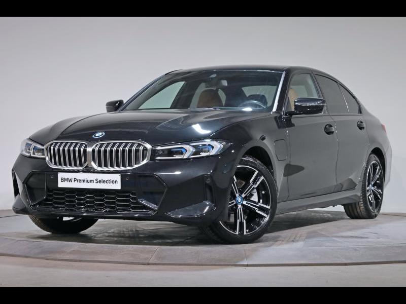 Image représentant la voiture : BMW Serie 3 330 4/5DOORS