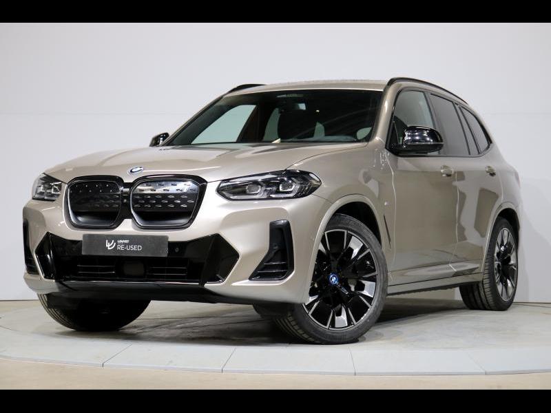 Image représentant la voiture : BMW iX3 SUV