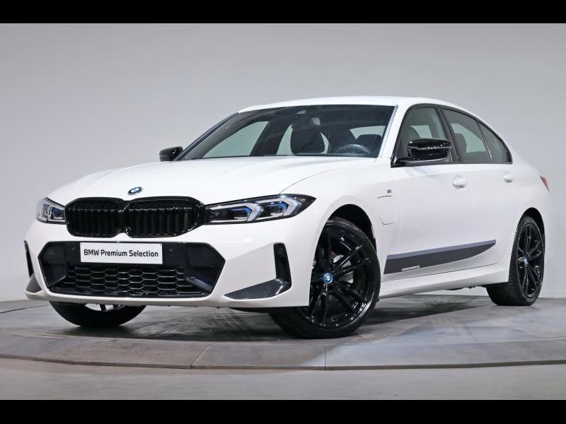 Image représentant la voiture : BMW Serie 3 330 4/5DOORS