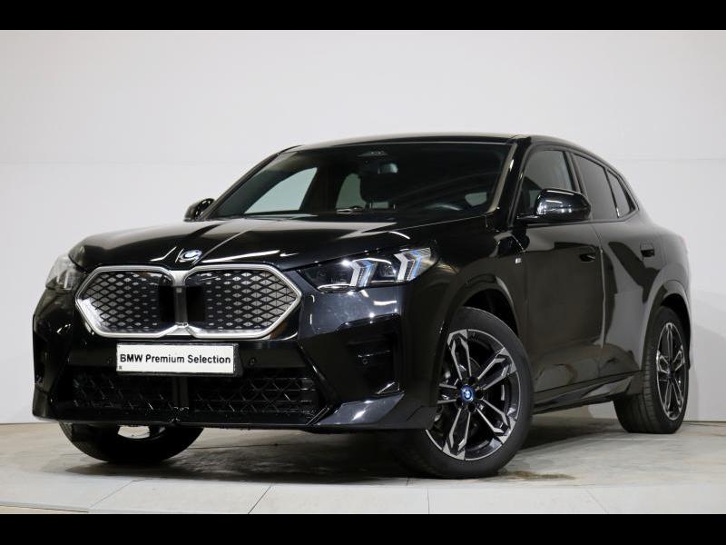 Image représentant la voiture : BMW iX2 SUV