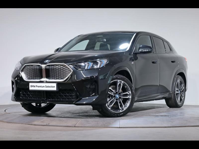 Image représentant la voiture : BMW iX2 SUV