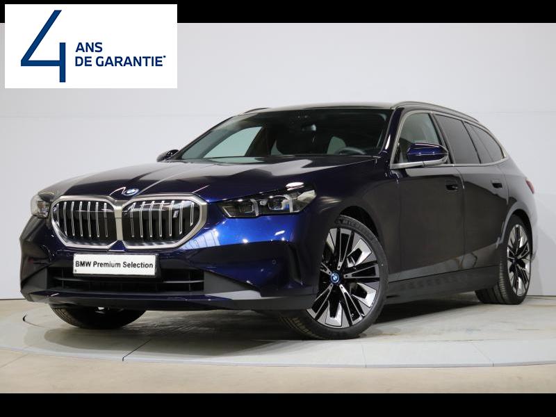 Image représentant la voiture : BMW i5 BREAK