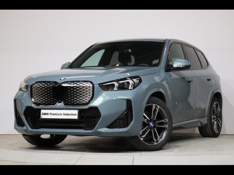 Image représentant la voiture : BMW iX1 SUV