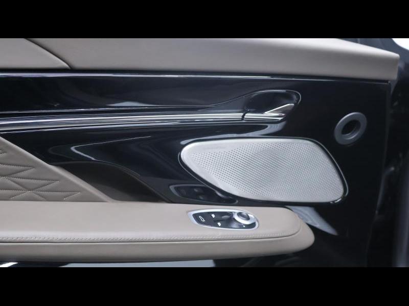 Aston Martin Timeless by Louyet | DB12