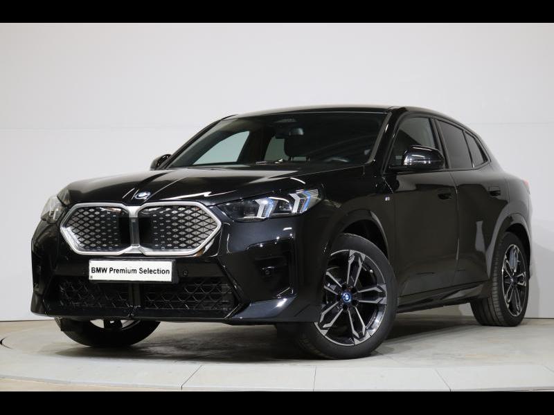 Image représentant la voiture : BMW iX2 SUV