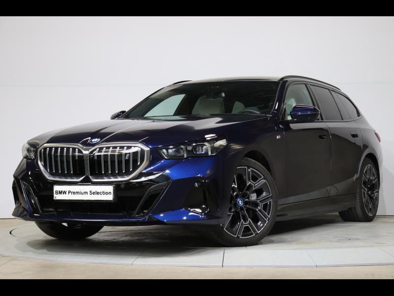 Image représentant la voiture : BMW i5 BREAK