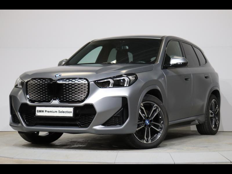 Image représentant la voiture : BMW iX1 SUV