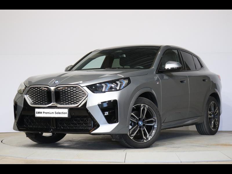 Image représentant la voiture : BMW iX2 SUV