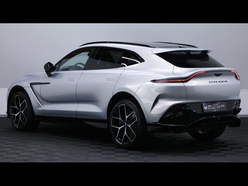 Aston Martin Timeless by Louyet | DBX