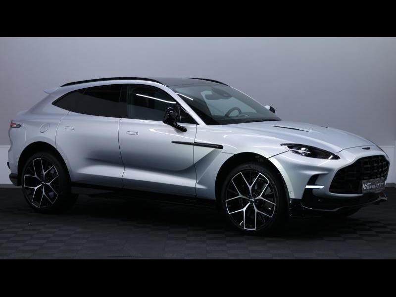 Aston Martin Timeless by Louyet | DBX