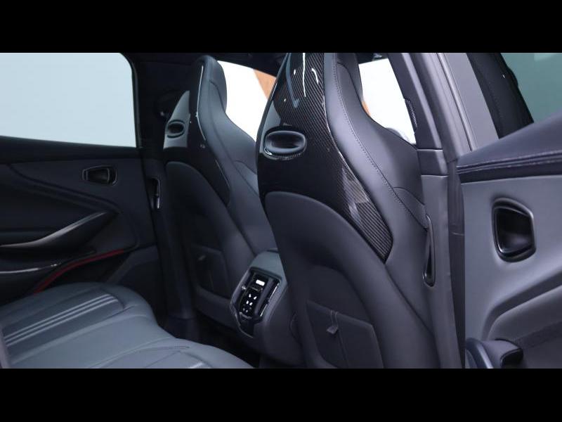 Aston Martin Timeless by Louyet | DBX