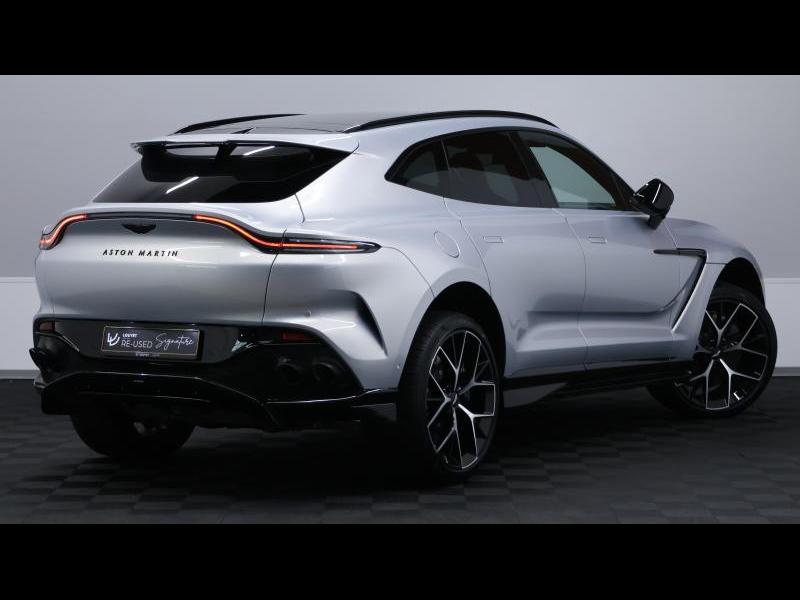 Aston Martin Timeless by Louyet | DBX