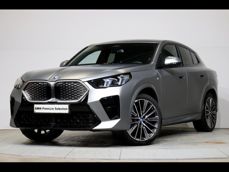 Image représentant la voiture : BMW iX2 SUV