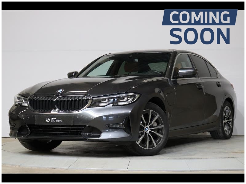 Afbeelding van de wagen: BMW Serie 3 330 4/5DOORS