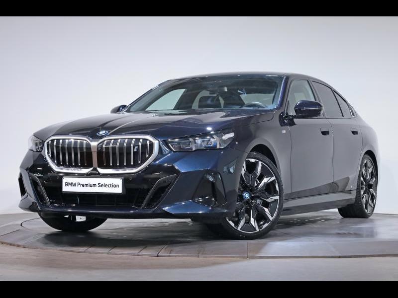 Image représentant la voiture : BMW i5 4/5DOORS
