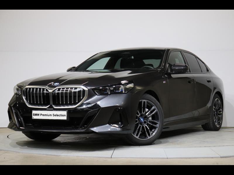 Afbeelding van de wagen: BMW i5 4/5DOORS