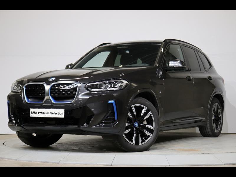 Image représentant la voiture : BMW iX3 SUV