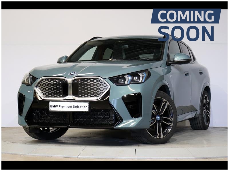 Image représentant la voiture : BMW iX2 SUV