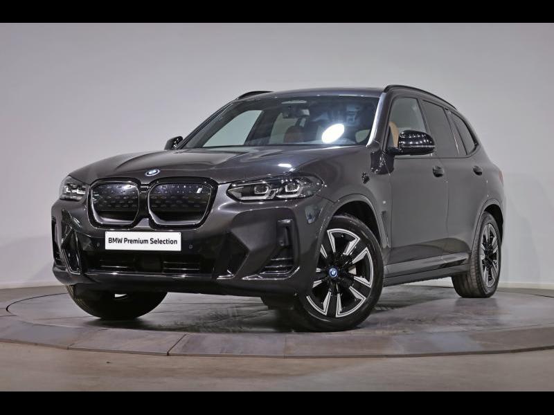 Image représentant la voiture : BMW iX3 SUV