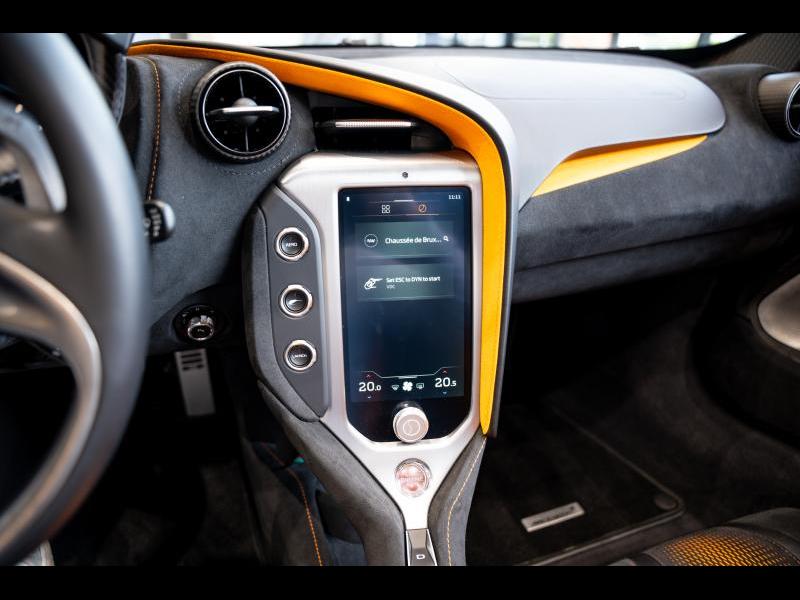 McLaren Qualified Pre-Owned by Louyet