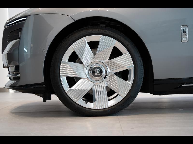 Rolls-Royce Provenance by Louyet | Spectre