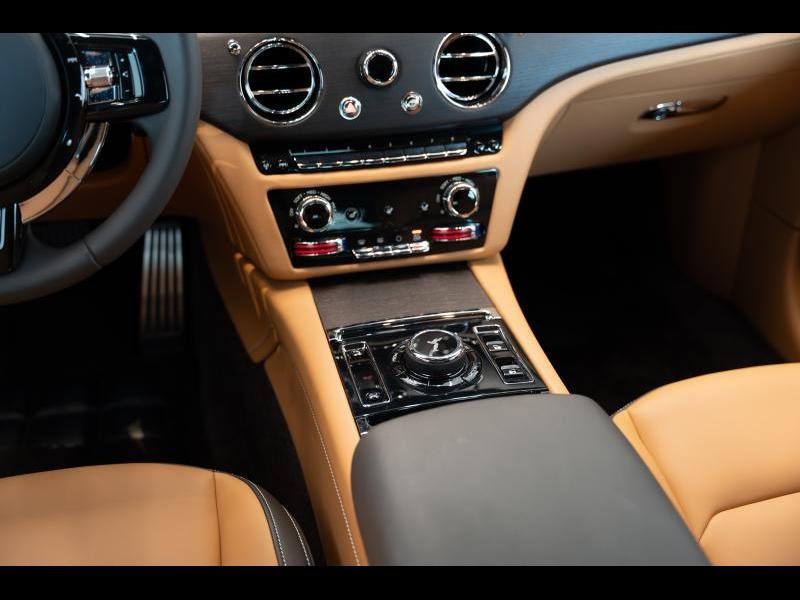 Rolls-Royce Provenance by Louyet | Spectre