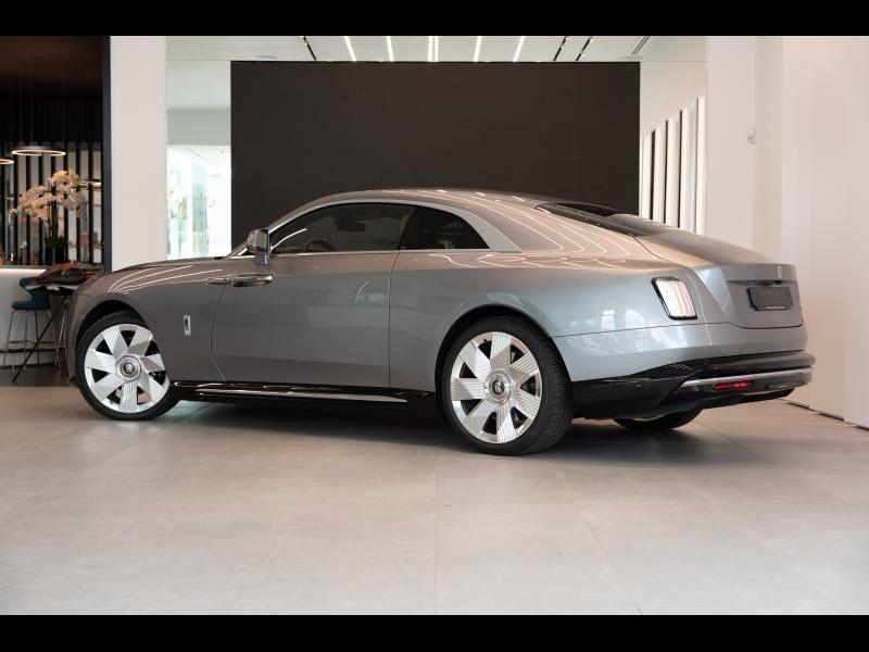 Rolls-Royce Provenance by Louyet | Spectre