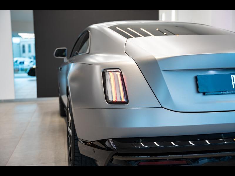 Rolls-Royce Provenance by Louyet | Spectre